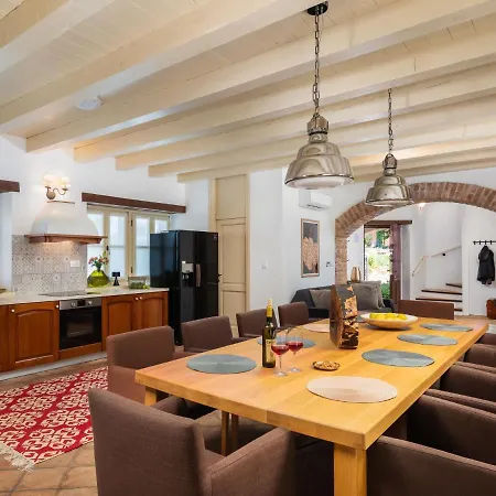 Holiday home Grando I By Interhome Mofardini