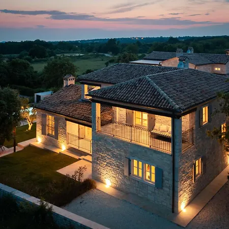 Grando I By Interhome Holiday home Mofardini