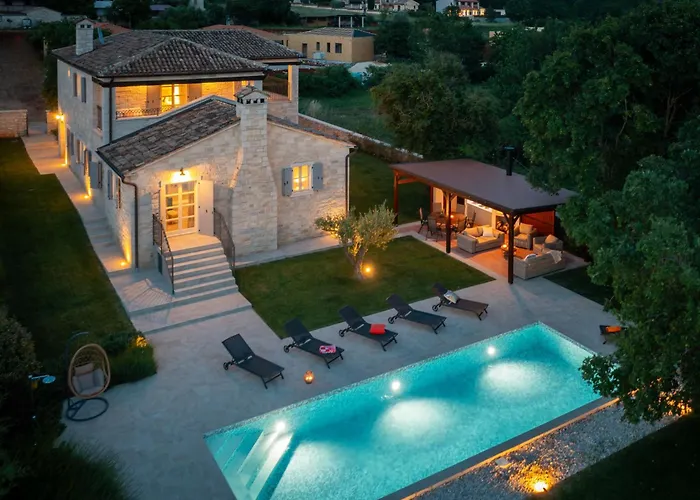 Grando I By Interhome Vikendica Mofardini